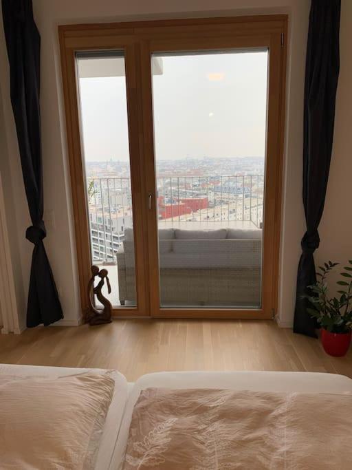 Stunning View Over Vienna In City Center Appartement Buitenkant foto